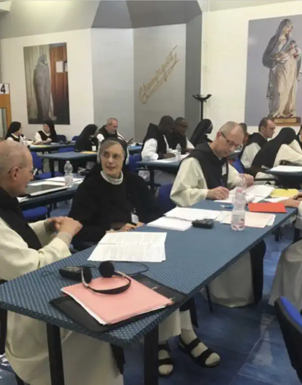 Cours pour les nouveaux supérieurs (11-24 novembre 2026)