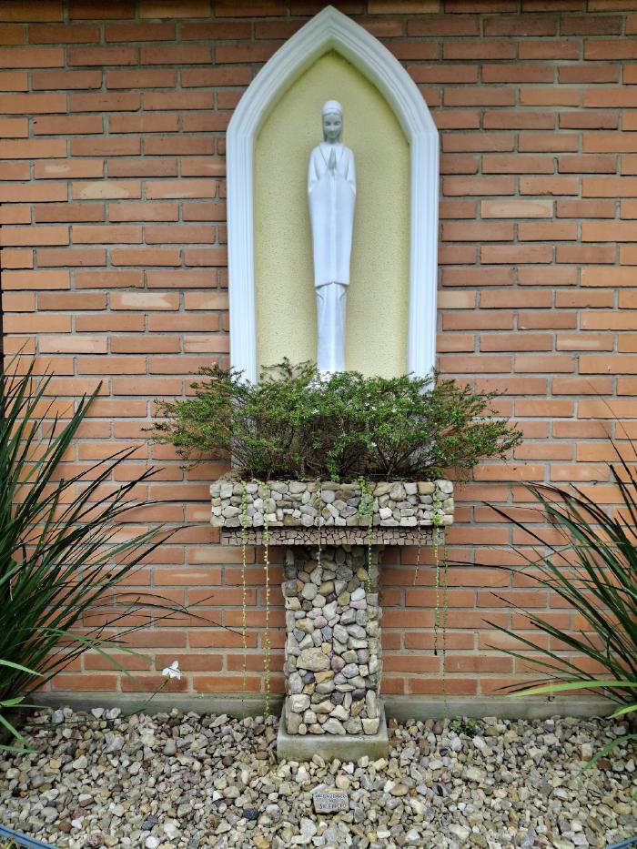 07