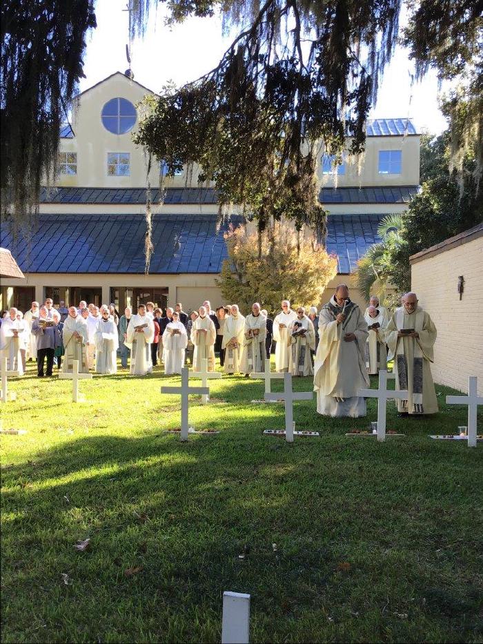 Blessing-the-Graves5