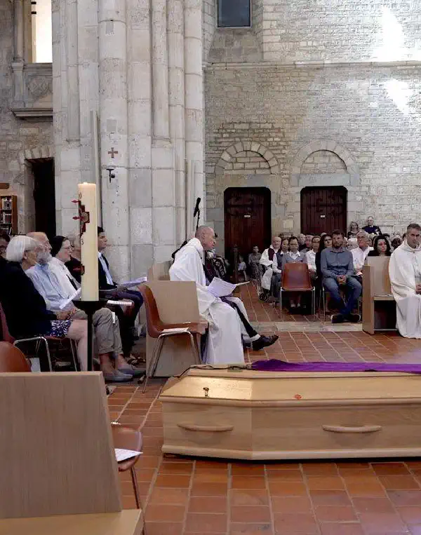 Funeral and burial of Dom Godefroy Raguenet, Abbot of Acey