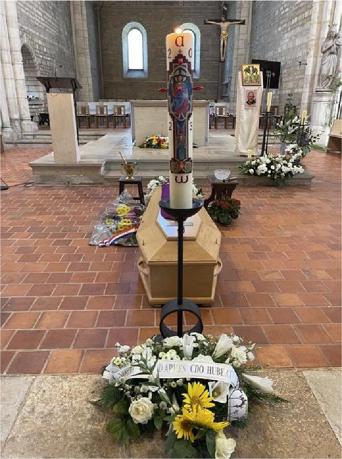 Obsèques-et-inhumation-de-Dom-Godefroy-Raguenet-de-Saint-Albin-Abbé-dAcey-le-11-août-2023-6