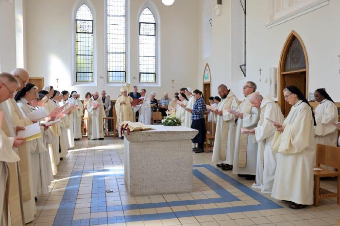 Abbatical-Blessing-of-Mother-Fiachra-Glencairn-06