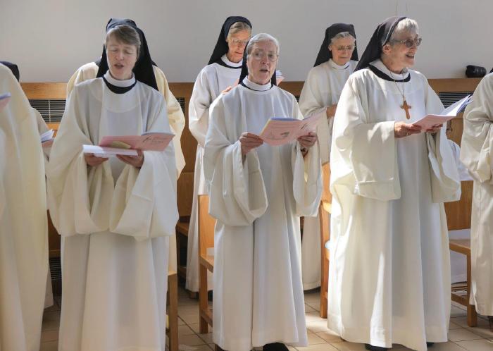 Abbatical-Blessing-of-Mother-Fiachra-Glencairn-11