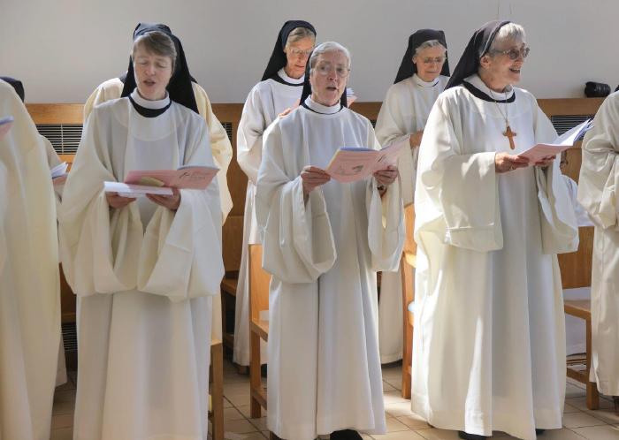 Abbatical-Blessing-of-Mother-Fiachra-Glencairn-11