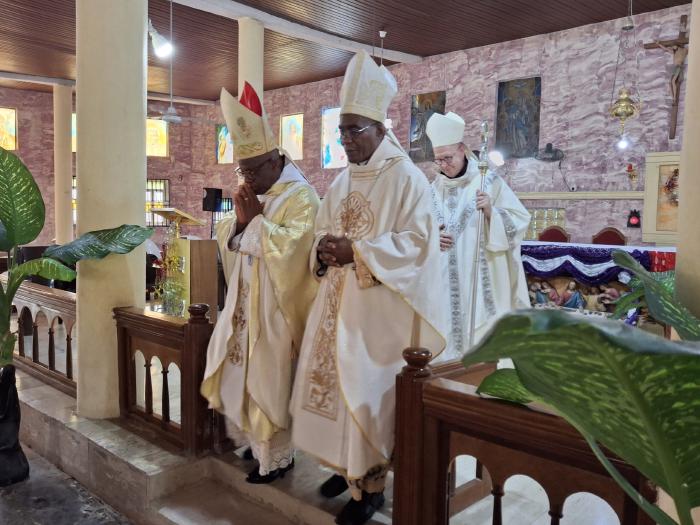 20251207-122442-scaled