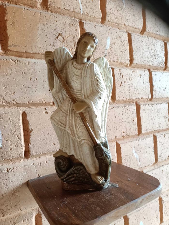 san-Michele-all-ingresso-della-chiesa