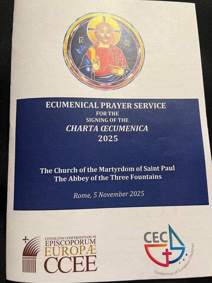 whatsapp-image-2025-11-06-at-11-26-28-aa30ba04-700x933