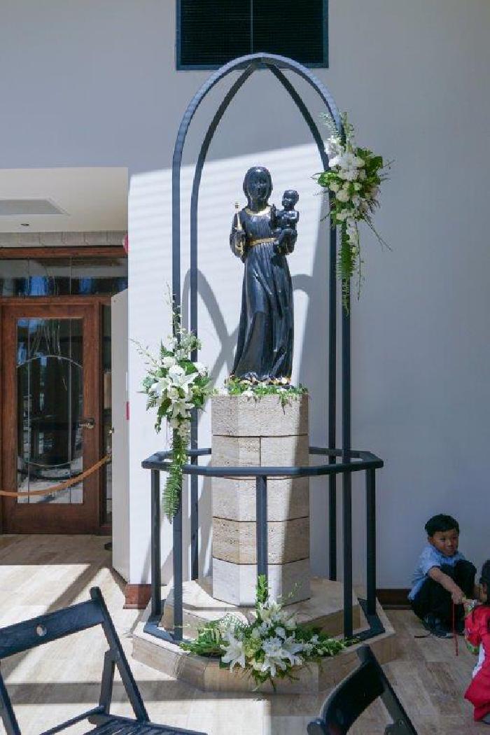 Vina-church-ded-2018-19