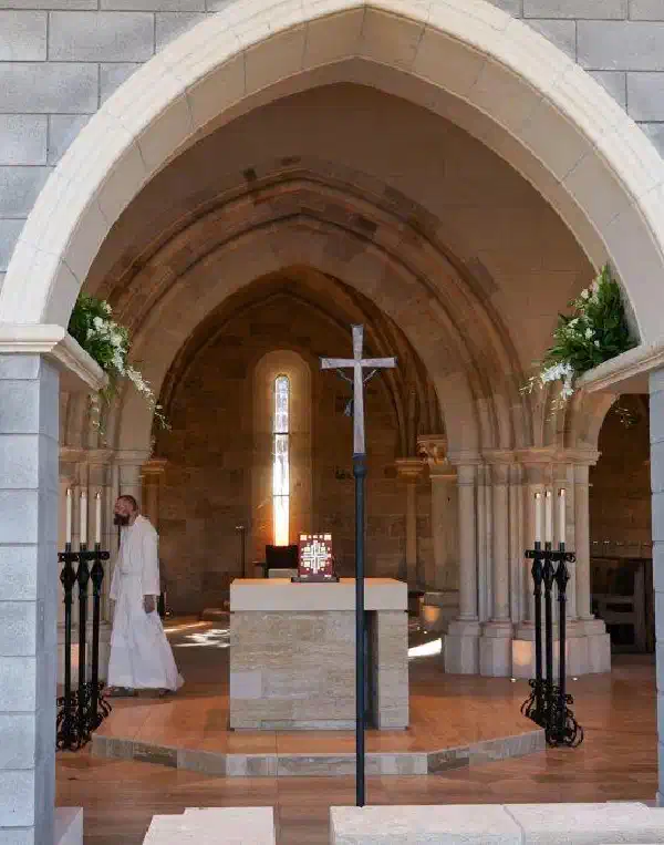 Vina – Dedicación de la iglesia