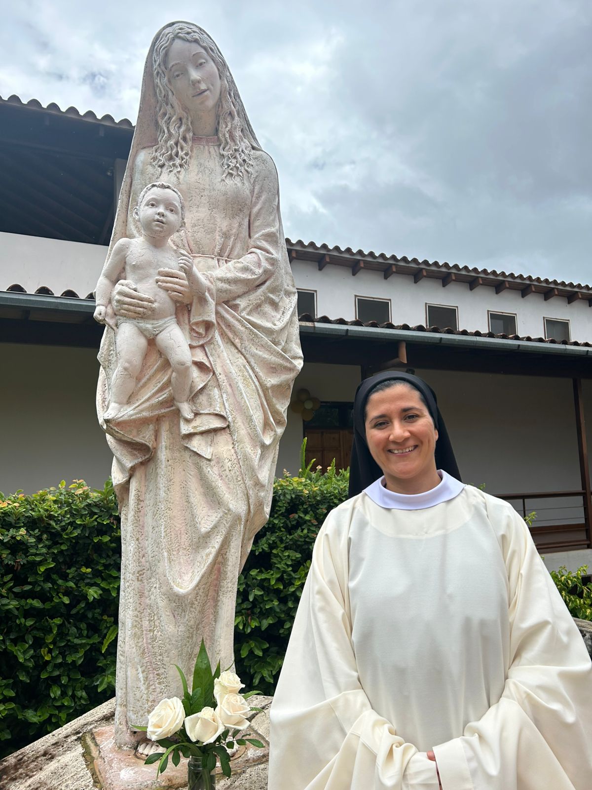 Humocaro-Sr-Yohana.jpg