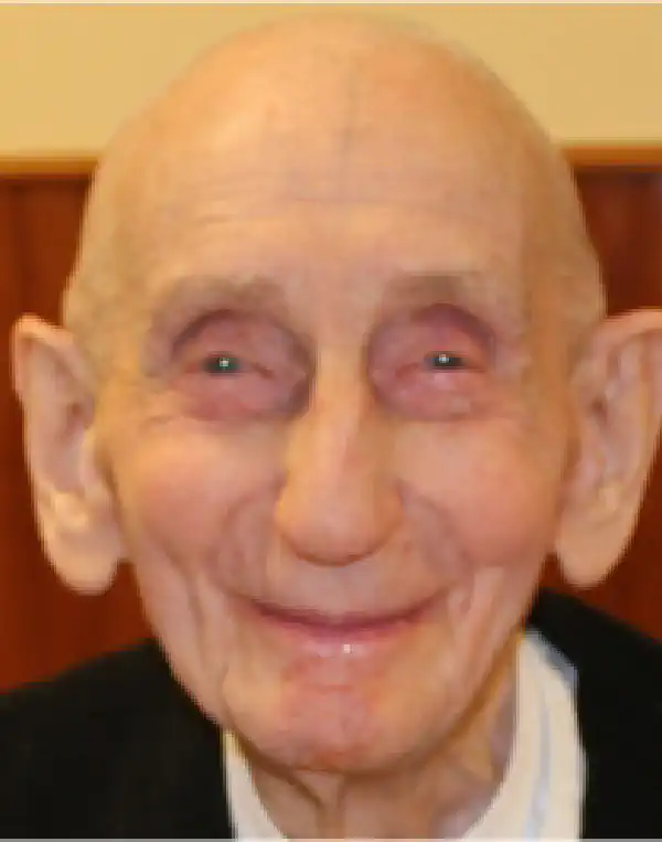 ¡Feliz cumpleaños, Padre Bernard!