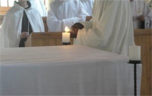 17 Iluminação do altar