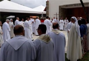 4 Entrada na Igreja